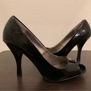 Mossimo Vesselina Heels